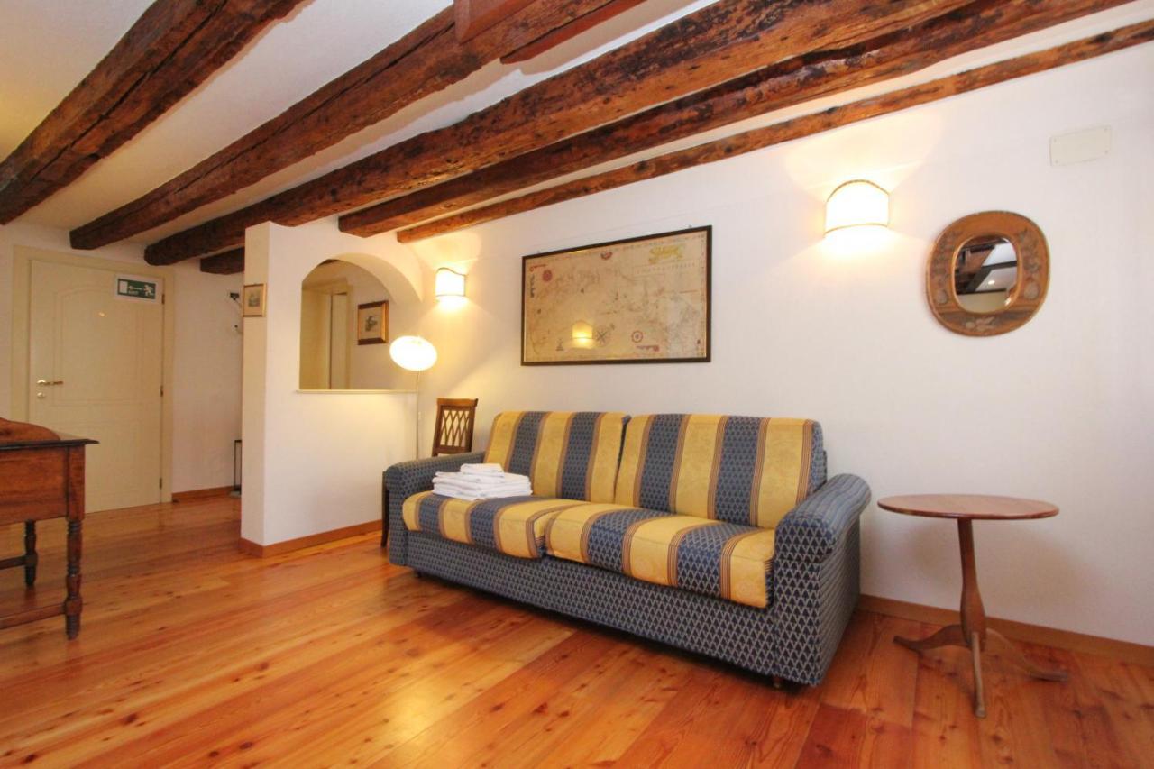 Residence Dei Mori Venice Exterior photo